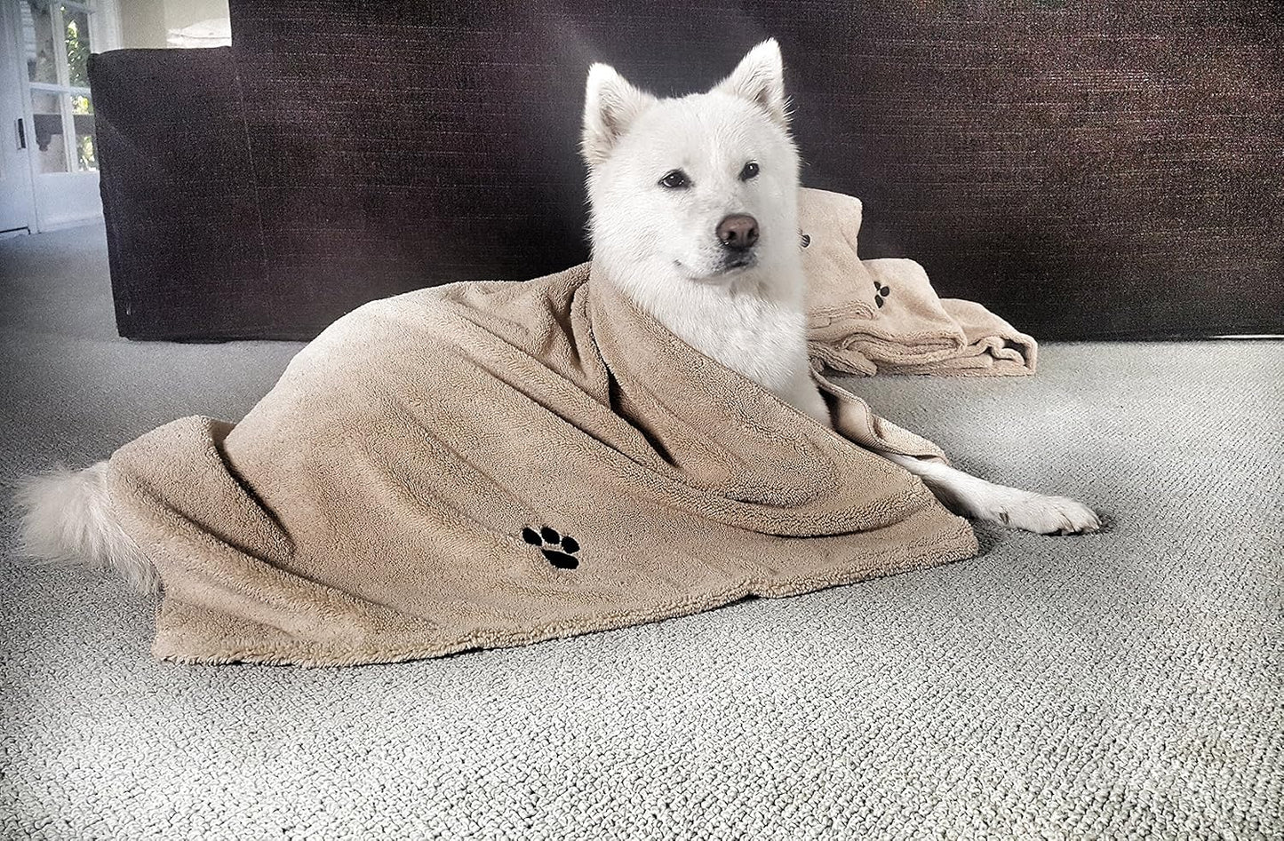 Ultra-Absorbent Pet Bath Towel for Small, Medium, Large Dogs and Cats, Machine Washable 44" x 28" Inch.